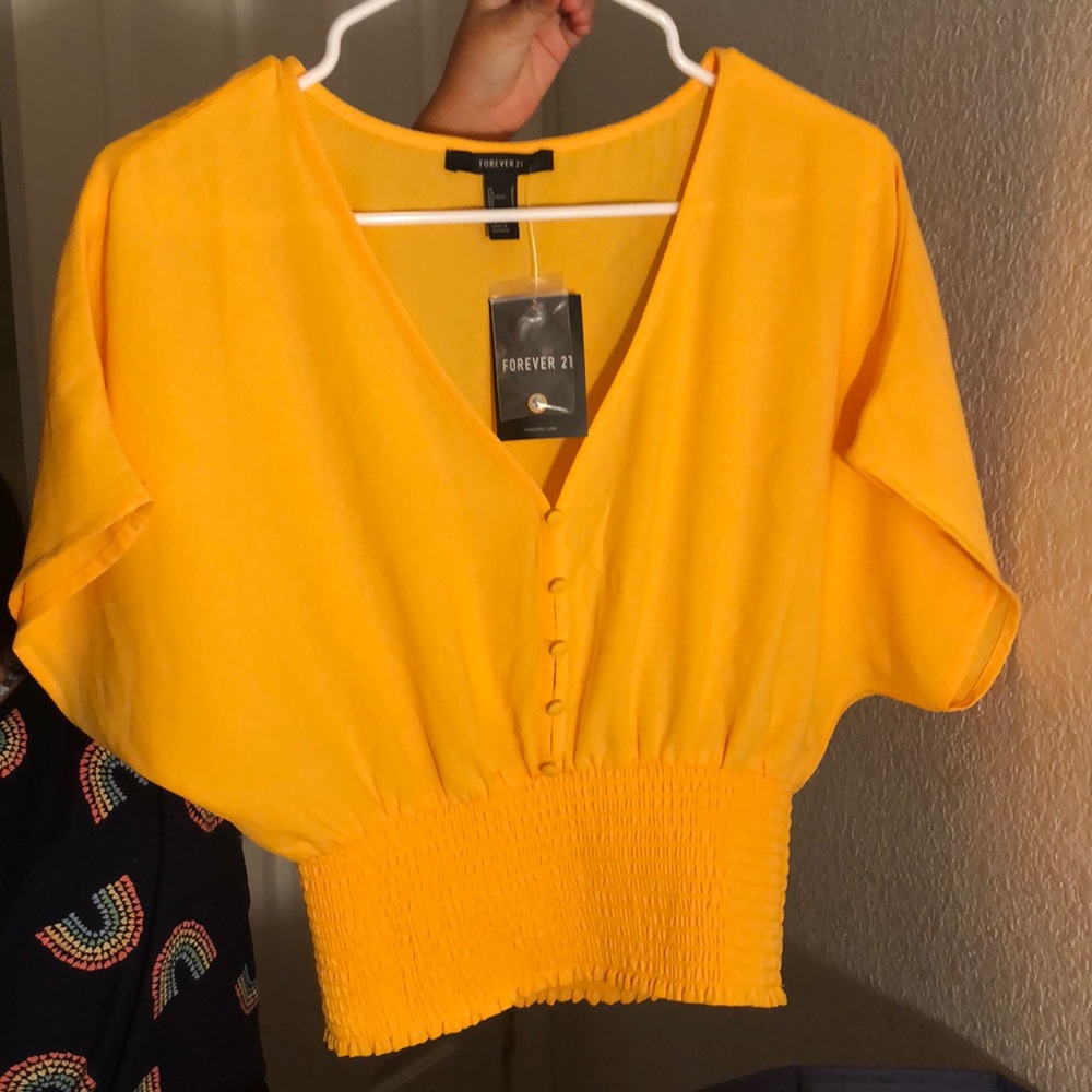 Womans top from Forever 21/new/good form